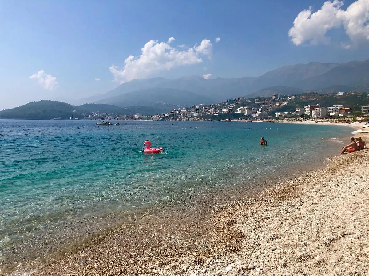 Emily'S Hotel Himare